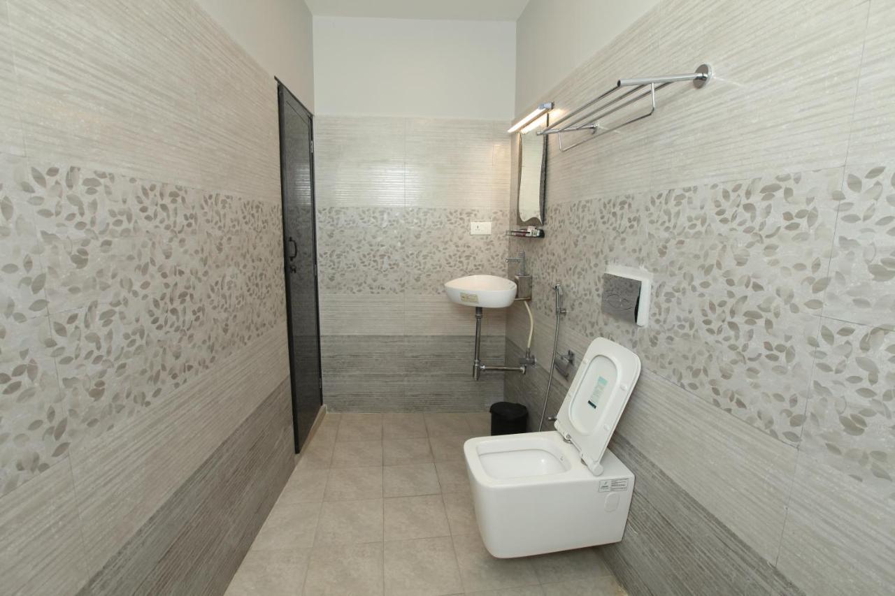 Le Windfall Luxury Пондичерри Экстерьер фото